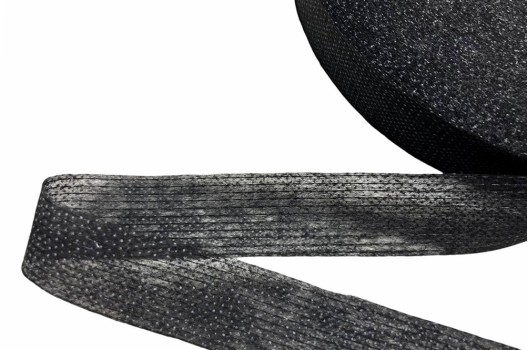 Лента флизелиновая нитепрошивная, черная, 2 см