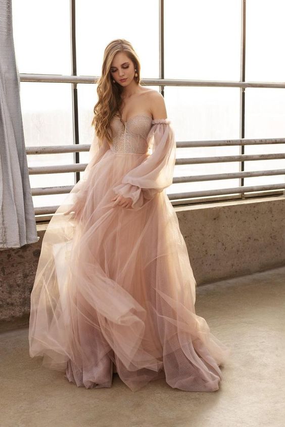 Лучшие ткани для свадебных платьев 2022 ⦁ Какую ткань купить для свадебного  платья