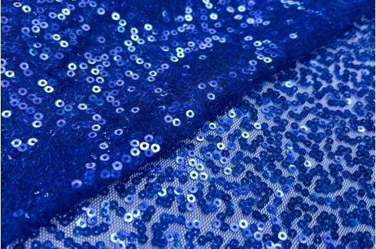 Пайетки на сетке, василек