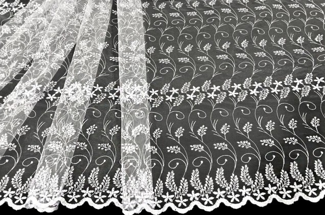 Тюль SAVAS иссиня-белый, плетистые цветочки (D2), 270 см 1