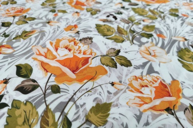Вискоза-вуаль LAMBDA, Оранжевые цветы на серо-белом, Турция 1
