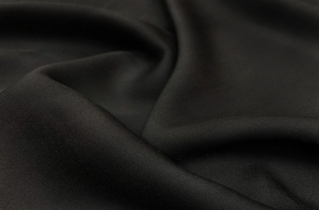 Вискоза-шелк, черного цвета