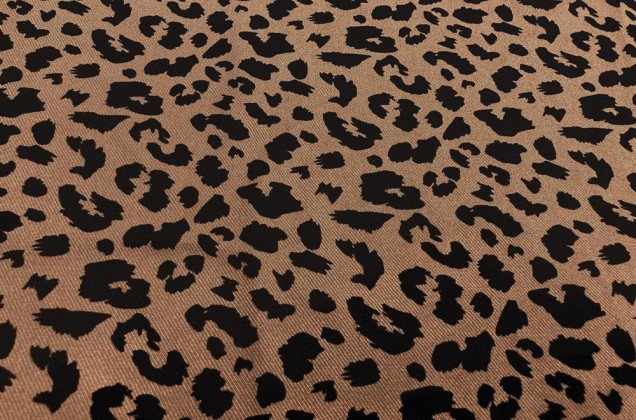 Штапель твил, Леопард на шоколадном фоне 1