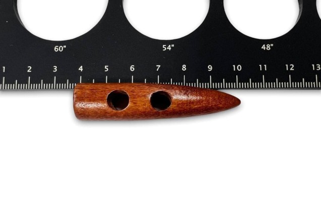 Пуговица 2 прокола, деревянная, 60 мм 2