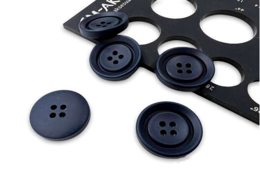 Пуговица на 4 прокола, пластик, темно-синяя, 25 мм