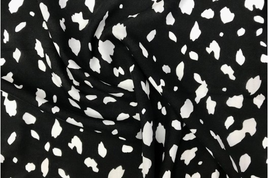 Штапель Белые пятнышки, черный, Турция