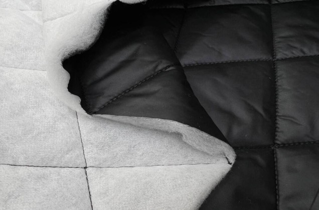 Курточная ткань на синтепоне, ромбы, черная 2