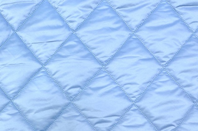 Курточная ткань на синтепоне, ромбы, голубая