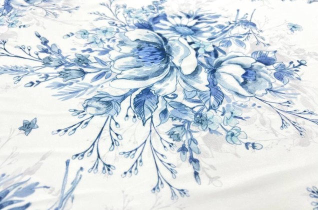 Плательный сатин Голубые цветы на белом 4