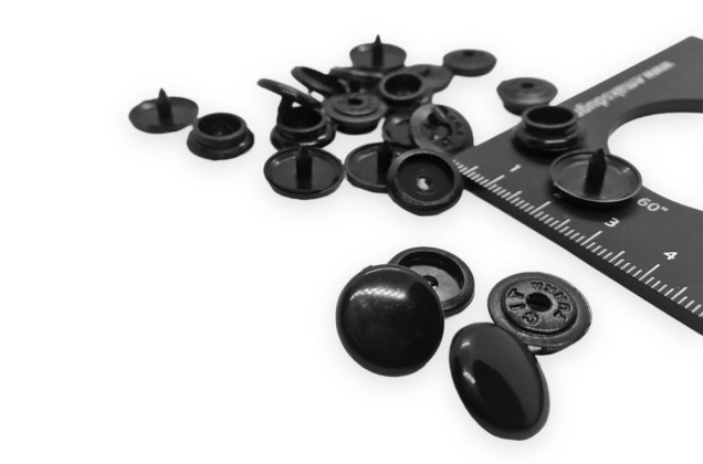 Кнопки установочные N61, пластик, черные 1