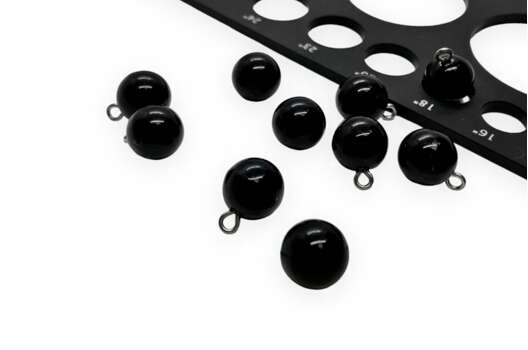 Пуговица пластиковая на ножке, черная, 11 мм, А54