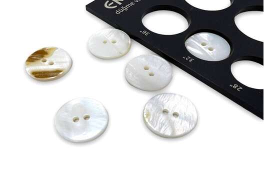Пуговица-ракушка, перламутр белый C-RA02, 2 прокола, 20 мм