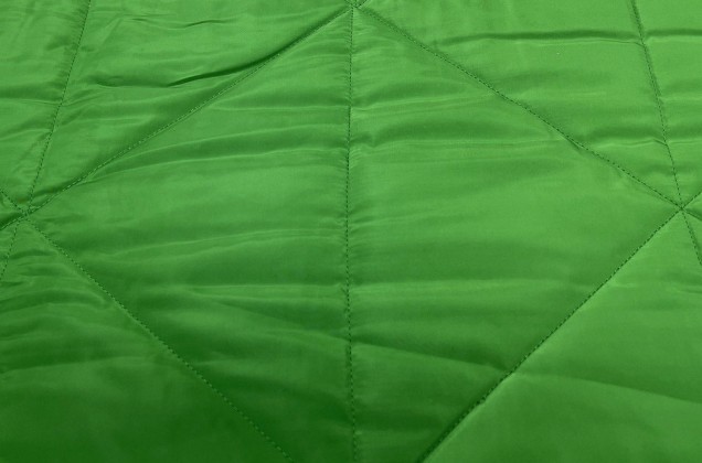 Курточная стежка на синтепоне, Ромбы 21 см зеленые 4