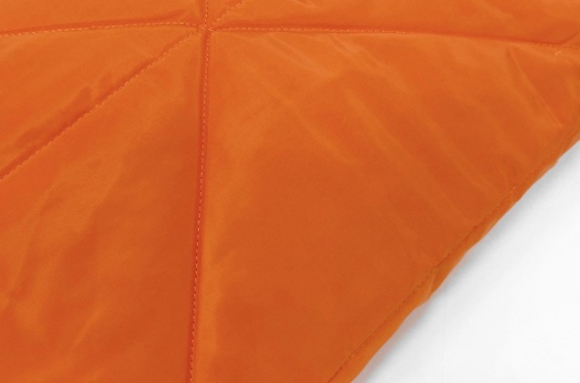 Курточная стежка на синтепоне, Ромбы 21 см ярко-оранжевые 2