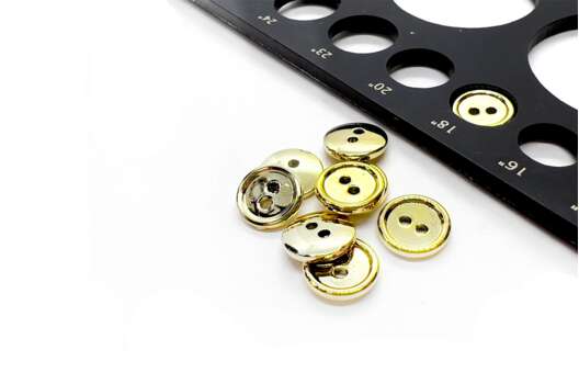 Пуговица пластиковая 2 прокола, C-NE72, золотая, 11 мм