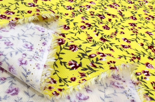 Штапель твил, Плетистые розочки на темно-желтом фоне 4