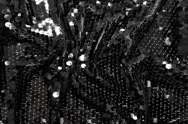 Пайетки на сетке 5 мм, черные