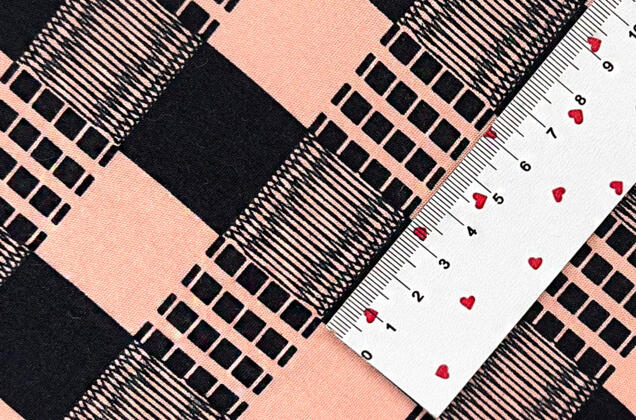 Штапель, Абстрактная клетка 3х3 см, черно-пудровая, Турция 2