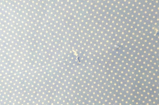 Рубашечный хлопок, мелкий горох 1 мм, белый на голубом, Китай (УЦЕНКА) 3