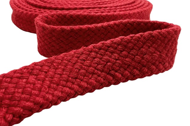 Шнур плоский х/б, турецкое плетение, красный (012), 15 мм
