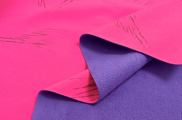 Курточная ткань Софтшелл с мембраной рефлектив штрихи, розовый неон/лаванда (98518) 4