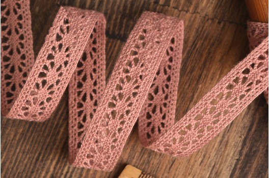 Кружево вязаное, хлопковое, 15 мм, розовое (S32)