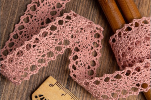 Кружево вязаное, хлопковое, 20 мм, розовое (S32)