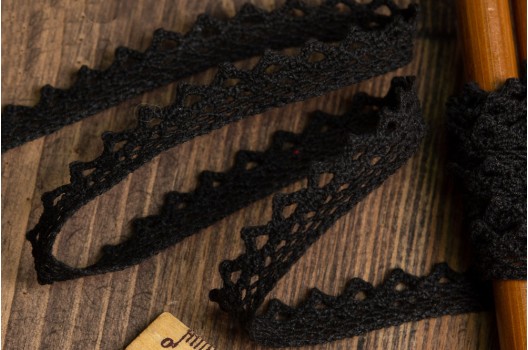 Кружево вязаное, хлопковое, 10 мм, черное