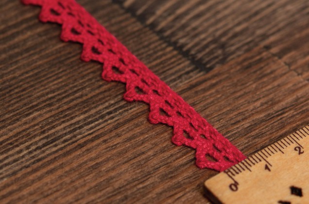 Кружево вязаное, хлопковое, 10 мм, красное 1