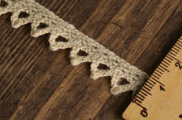 Кружево вязаное, хлопковое, 10 мм, светло-бежевое 1