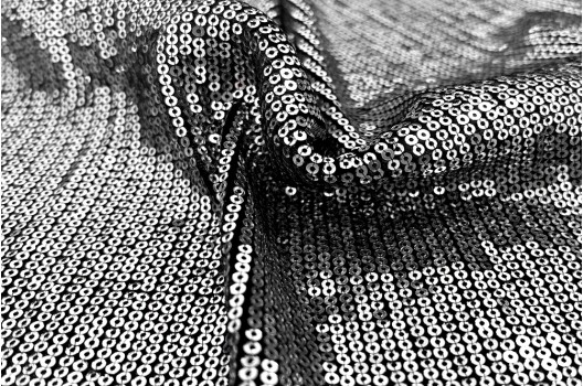 Пайетки на бархате-полосы 3 мм, серебро на черном, 145 см