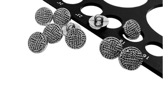 Пуговица пластиковая на ножке LA1724, темное серебро, 11.5 мм