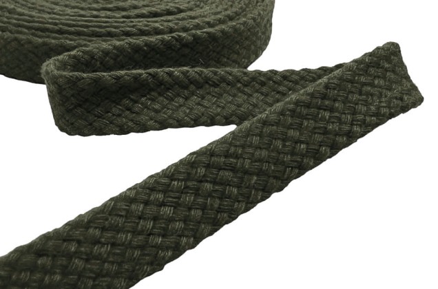 Шнур плоский х/б, классическое плетение, темный хаки (131), 10 мм