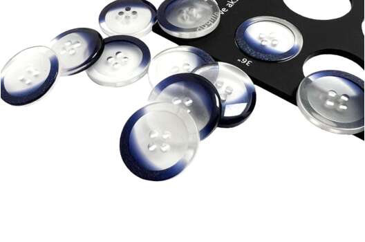 Пуговица пластик CN2813, 4 прокола, прозрачная с синим, 23 мм