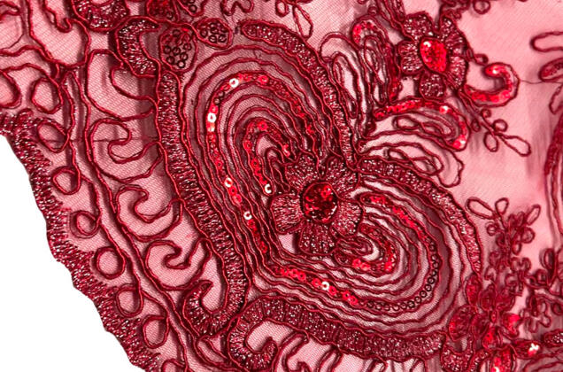 Шикарный гипюр с пайеткам, Цветочный рисунок темно-красный 2