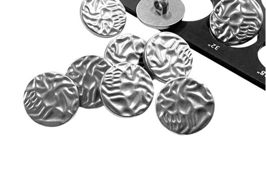 Пуговица пластиковая на ножке PS40, матовое серебро, 20.5 мм