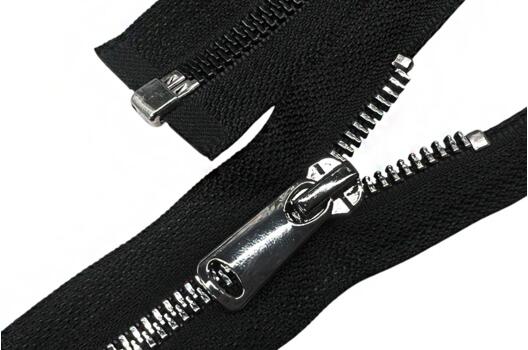 Молния пластик трактор FURNI Corn, 70 см, тип 5, разъемная, черная/черный никель