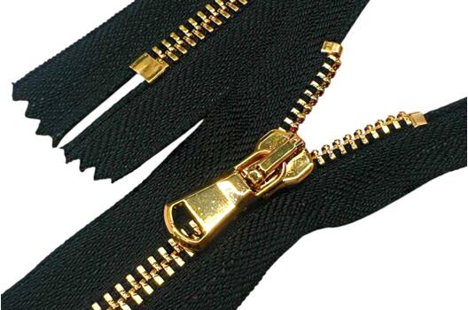 Молния металл FURNI (6M CE глянец), 18 см, тип 5, неразъемная, черная/золото (SGO)