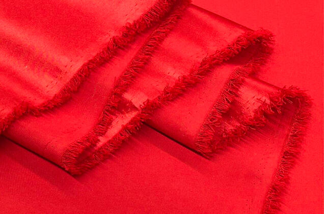 Свадебный сатин (прокатный атлас), яркий красный, Китай 3