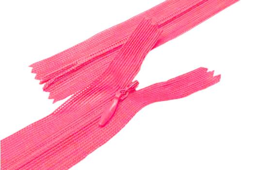 Молния потайная ярко-розовая (F338), тип 3, неразъемная, 60 см, Китай