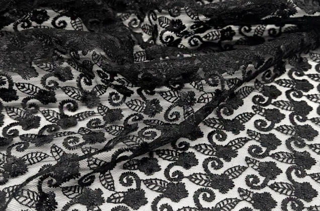 Кружевное полотно Соцветия, угольно-черное, 120 см 2