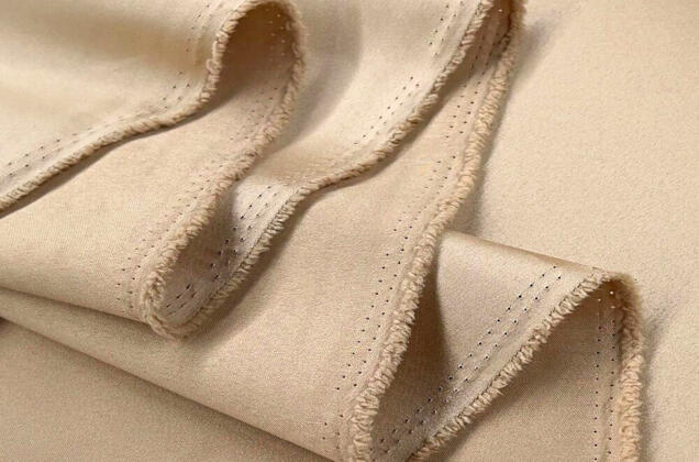 Свадебный сатин (прокатный атлас), светлое золото, Китай 3