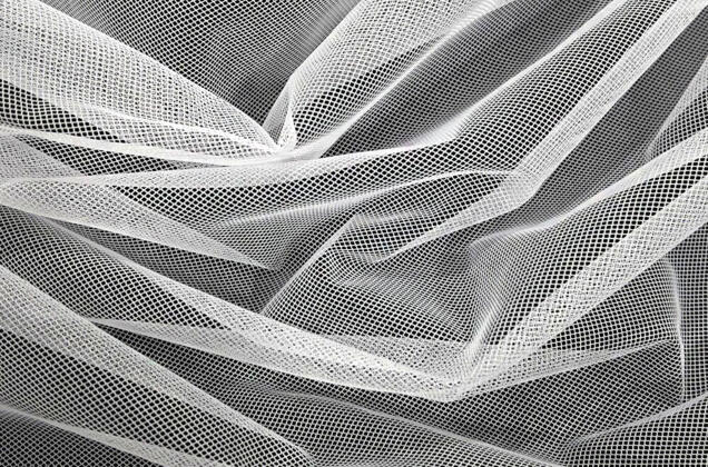 Тюль сетка Rozabella с утяжелителем, иссиня-белая, 310 см, Турция 3