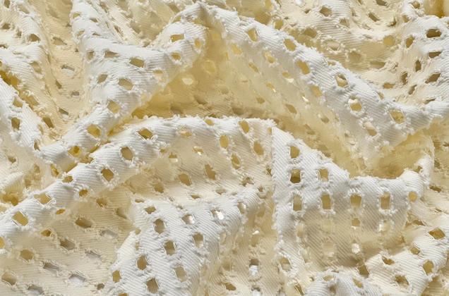 Джинс перфорированный, сливочный 4