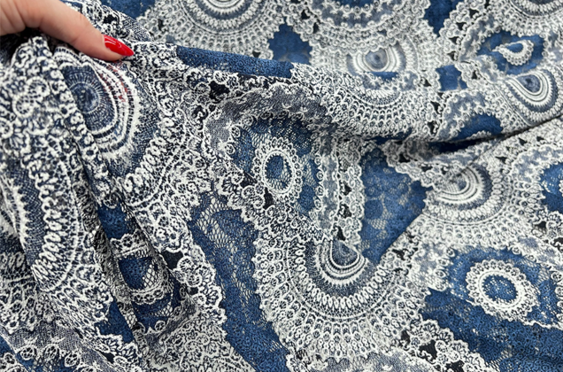 Кружевное полотно темно-синее с белым, Ажурные круги 4