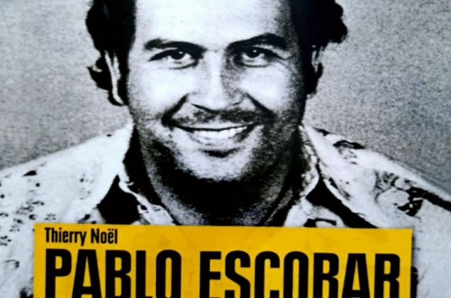 Термонаклейка Pablo Escobar 29х24 см (желтый)