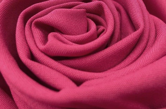 Габардин Фуа [Fuhua] ярко-розовый, цвет 145 2