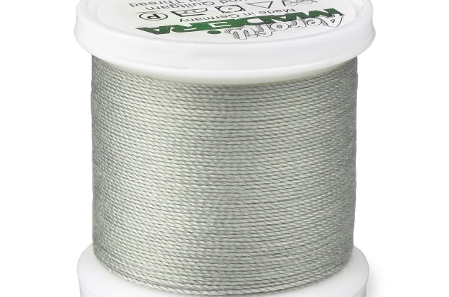 Нитки швейные для отстрочки Aerofil №35 (100) Madeira, цвет 8100-светлый серый